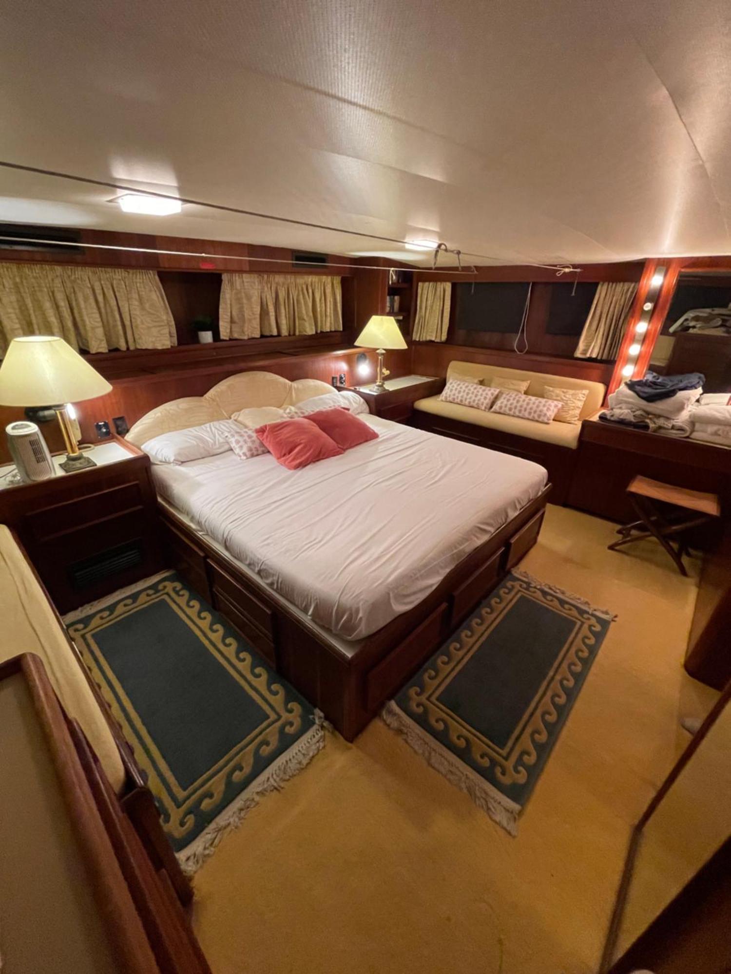 Yacht Our Alissa