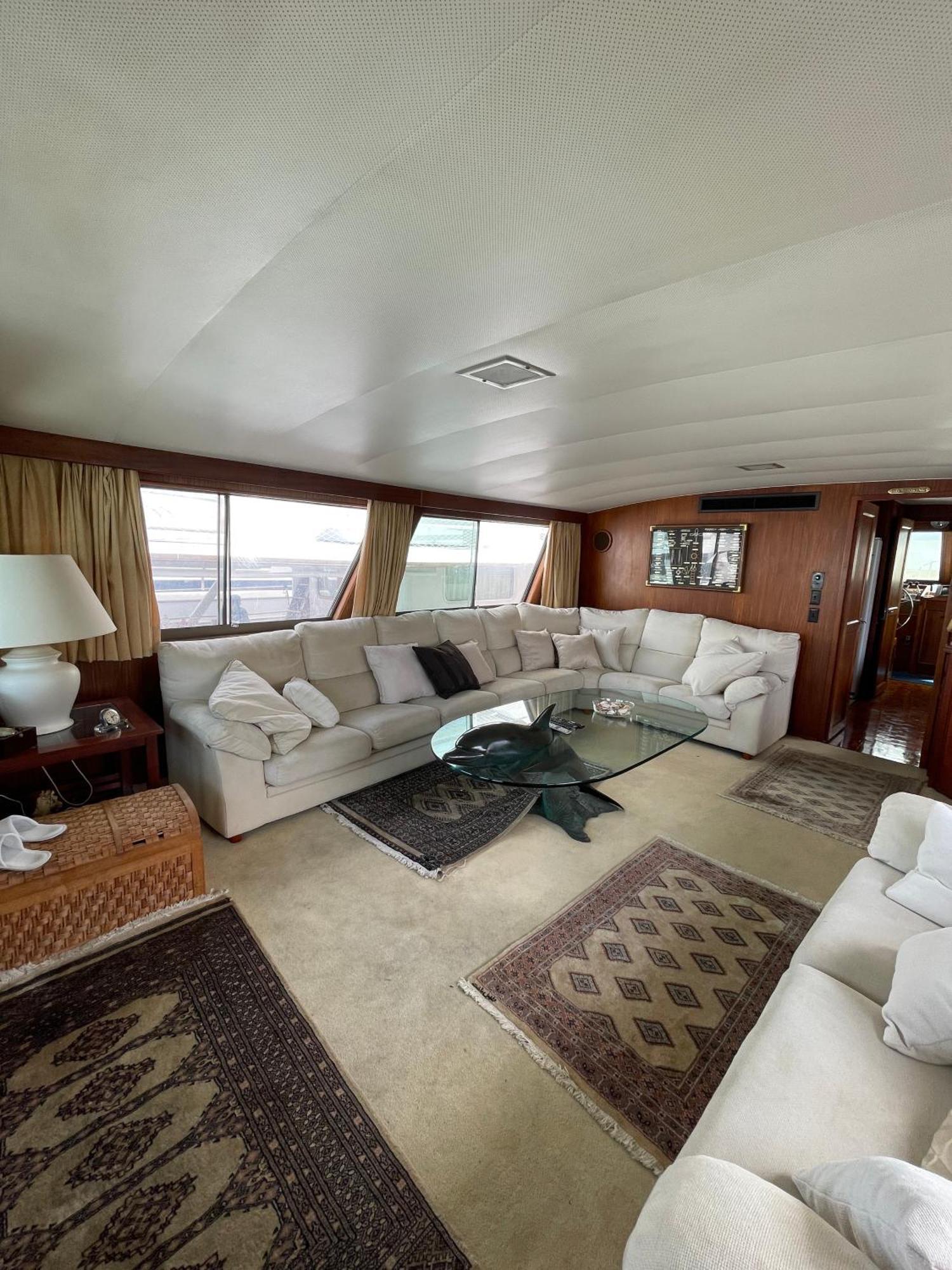 Yacht Our Alissa Botel Sant Adria de Besos